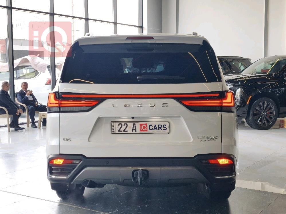 Lexus LX